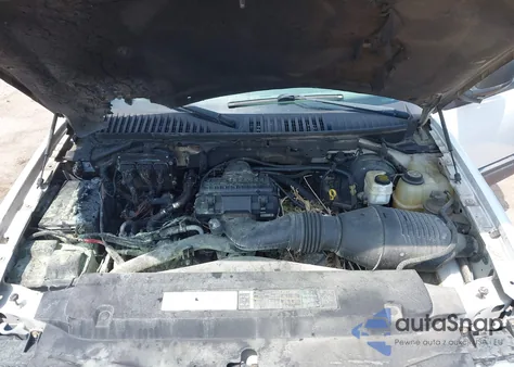 2005 Ford Expedition Xlt from USA, damaged, VIN 1FMPU16535LB11560